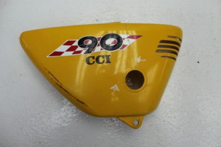 1972 SUZUKI TS90 RIGHT SIDE FRAME COVER PANEL (STPU72)