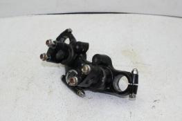1975 YAMAHA  XS650 (#365) UPPER TRIPLE TREE CLAMP TOP MOUNT