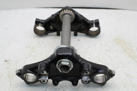 1980 HONDA CB750C CB750 (#366)  TRIPLE TREE STEERING STEM
