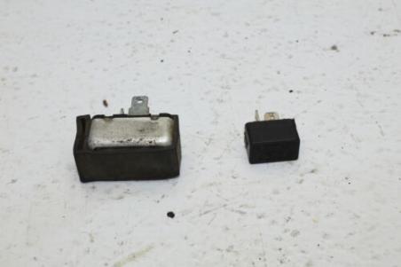 1977 HONDA CB750F CB750 SIGNAL STAT RELAY SHINDENGEN RELAY (TOE23)