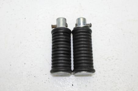 2003 SUZUKI GZ250 (#329) LEFT RIGHT REAR FOOT REST PEG STEP