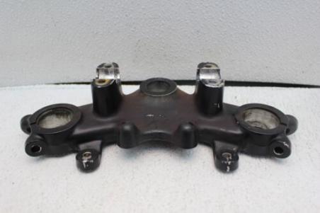 1979 HONDA CB750K 750 FOUR FORKS UPPER TRIPLE TREE CLAMP (HBH)