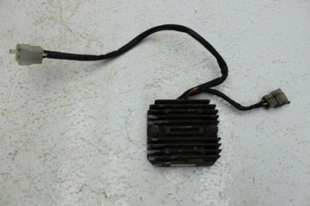 1983 YAMAHA XV750 VIRAGO (#368) VOLTAGE REGULATOR RECTIFIER SH238 4X7-A0
