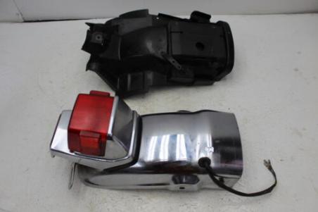1983 YAMAHA XV750 VIRAGO (#368) REAR BACK WHEEL FENDER MUD GUARD (YBGTU103)