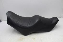 1983 YAMAHA XV750 VIRAGO (#368) SEAT DOUBLE SEAT SADDLE WITH LATCH (YTS74)
