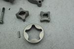 1977 HONDA CB750 HONDAMATIC (#370) ENGINE MOTOR OIL PUMP CASE