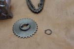 1986 SUZUKI VS700 INTRUDER (#373) OIL PUMP ASSEMBLY WITH SPROCKET DRIVE CHAIN