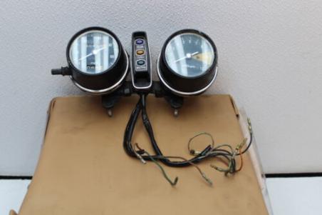 1974 HONDA CB360 SPEEDOMETER TACHOMETER GAUGE GAUGES (SYBA)