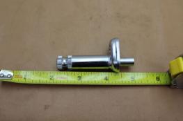 193 HONDA CB550 REAR TURN SIGNAL STEM (HB31)