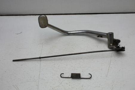 1975 KAWASAKI KZ400 RIGHT BRAKE FOOT PEDAL REAR BRAKE ROD (LMU20)