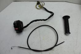 1986 YAMAHA XV700 VIRAGO (#387) LEFT HANDLEBAR CONTROL SWITCH