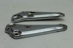 1982 SUZUKI GS450T GS450 (#395) REAR LEFT RIGHT FOOT BRACKET STAY HOLDER MOUNT