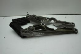 1980 YAMAHA XS1100 (#400) LEFT RIGHT REAR FOOT REST PEG STEP W/ MOUNT BRACKETS