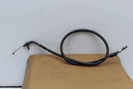 1996 SUZUKI GSX600 KATANA (#403) THROTTLE CABLE LINE