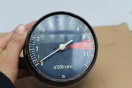 1974 HONDA CB550 FOUR TACHOMETER GAUGE METER (HTGU07)