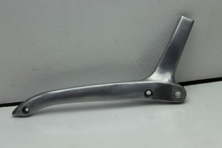 1983 YAMAHA VIRAGO XV750 LEFT SIDE REAR GRAB BAR SEAT RAIL REAR STAY (YBC)