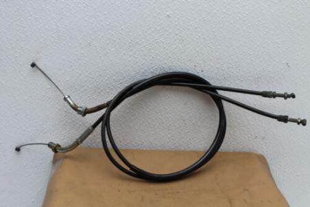 1974 HONDA CB750 K4 (#412) THROTTLE CABLE LINE A AND B 