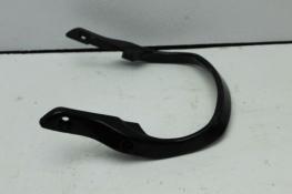 1993 SUZUKI GSX600 KATANA (#418) REAR GRAB BAR SEAT RAIL REAR STAY (LMU72)