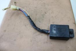1979 KAWASAKI KZ400 B (#267) FUSE BOX FUSE PANEL