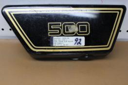 1976 1977 YAMAHA XS500 RIGHT SIDE COVER FAIRING COWL (YTPU86)