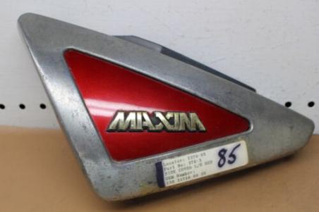 1982 YAMAHA XJ750 LEFT SIDE COVER PANEL (YTPU116)