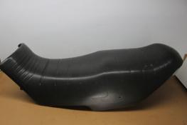 1983 SUZUKI GS750E GS750ES SEAT SADDLE (STS117)