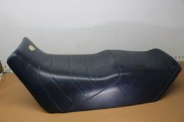 1983 SUZUKI GS550 SEAT SADDLE (TOSS35)