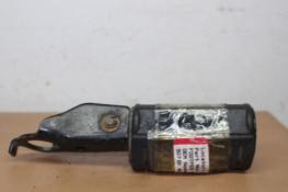 1981 HONDA CB650C LEFT REAR FOOT REST PEG STEP (TOHF152)