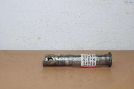 1977 HONDA CB750F RIGHT REAR FOOT REST PEG STEP (TOHF224)