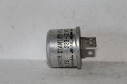 YAMAHA EXCITER SR185 SR250 STANLEY WAGNER TURN SIGNAL FLSHER UNIT RELAY (TOE85)