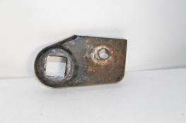 SUZUKI GS750 GS550 GS1000 GN400 REAR TURN SIGNAL MOUNT BRACKET (TOE462)