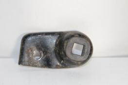 1981 SUZUKI GS650 REAR TURN SIGNAL MOUNT BRACKET HOLDER (TOE468)