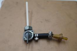 1980 HONDA CX500 (#289) PETCOCK GAS FUEL PETRO ON OFF SWITCH