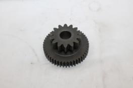 1997-2004 SUZUKI MARAUDER 800 VZ800 GEAR, STARTER IDLER NT: 14/49 (SB25) 