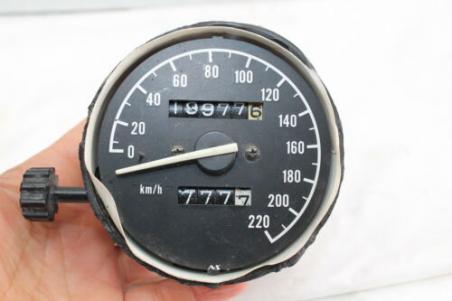 1988 89 90 YAMAHA FZR400 SPEEDOMETER KILOMETERS ONLY METER GAUGE (YB37)