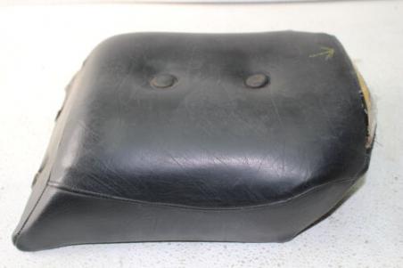 1985 YAMAHA XJ700 MAXIM X (#293) REAR PASSENGER SEAT (YTS37)
