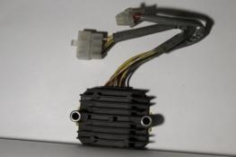 HONDA CB1000 VOLTAGE REGULATOR RECTIFIER (TOVR22) SH236B-12