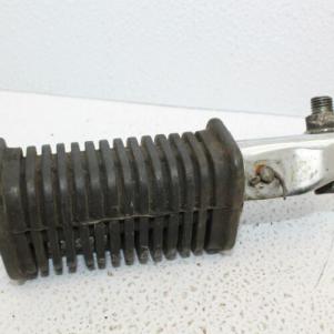 1981-1987 GS450 1981-1982 GS650G SUZUKI LEFT REAR FOOT REST PEG STEP (TOSF32)