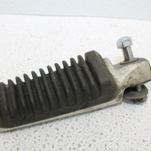 1983-1986 GS1150 GS550 GS700 SUZUKI LEFT REAR FOOT REST PEG STEP (TOSF36)