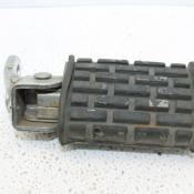 YAMAHA 1983 1984 VENTURE 83-85 ROYALE RIGHT REAR FOOT REST PEG STEP (TOYF264)