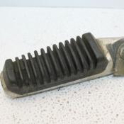 1983-1984 GS550 GS11050 1985 GS700E SUZUKI RIGHT REAR FOOT REST PEG (TOSF50)