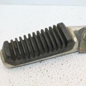 1983-1984 GS550 GS11050 1985 GS700E SUZUKI RIGHT REAR FOOT REST PEG (TOSF50)