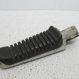 1982-1983 GS1100S TURBO XN85-D GS750S GS650M SUZUKI LEFT REAR FOOT REST (TOSF81)