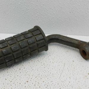 1973-1977 SUZUKI SEBRING GT380 LEFT FRONT FOOTREST 43521-33001 (TOSF146)