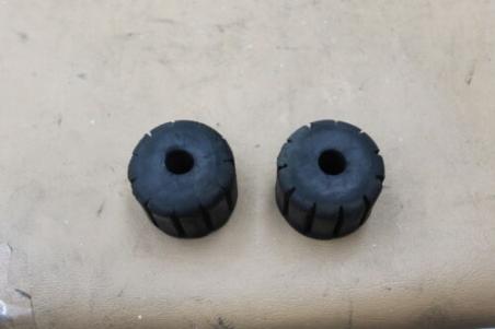 1981 HONDA CB900F CB900 (#327) FRONT GAS FUEL TANK DAMPER CUSHIONS