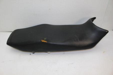 1987 KAWASAKI NINJA ZX750 (#299) SEAT (KTS01)