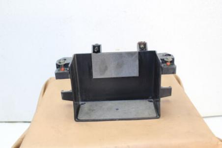 2007 YAMAHA FZ600 (#346) BATTERY BOX TRAY HOLDER