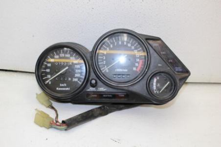 1991 KAWASAKI ZX600 ZX6 NINJA (#302) SPEEDOMETER TACHOMETER GAUGES KILOMETER