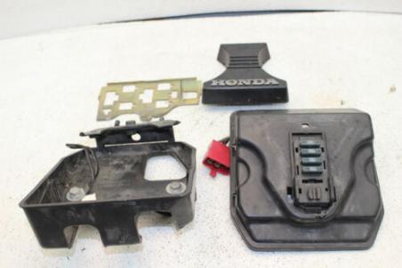 1984 HONDA VF1100 MAGNA (#367) FUSE BOX FUSE PANEL