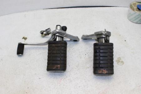 1984 HONDA VF1100 MAGNA (#367) FRONT FOOT PEGS LEFT AND RIGHT W/ SHIFTER